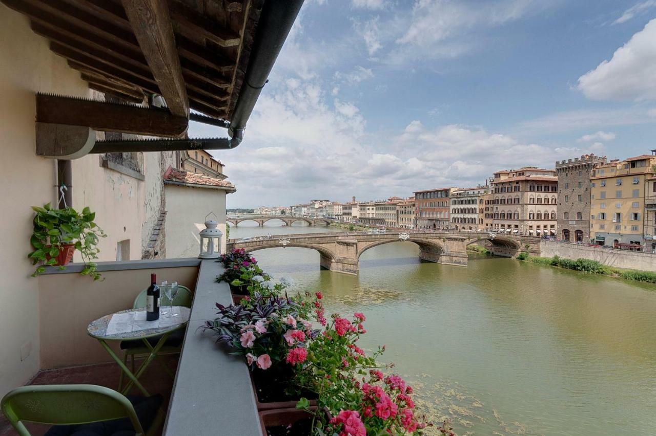 Historical Apartment Spectacular Arno View With Balcony From 12 Th Century. Флоренція Екстер'єр фото