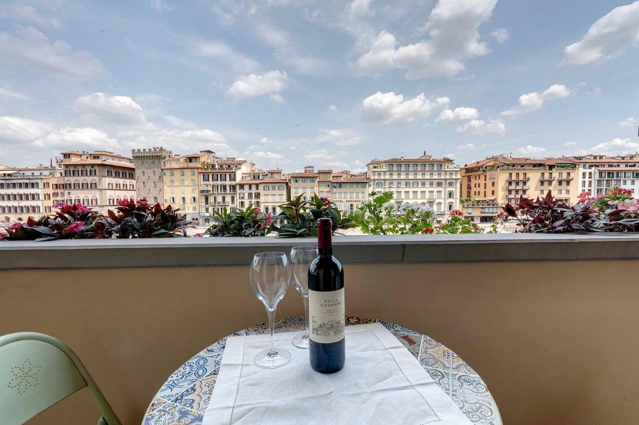 Historical Apartment Spectacular Arno View With Balcony From 12 Th Century. Флоренція Екстер'єр фото